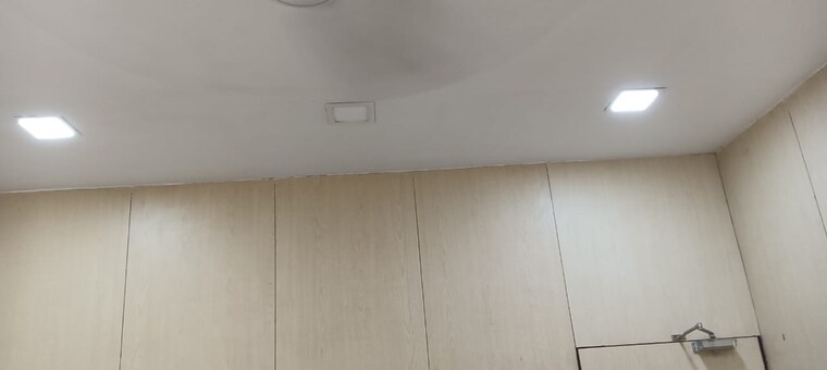 undefined, shree-krishna-square Commercial Office Space 210 Sq.Ft. In Bow Bazaar Kolkata 9656999