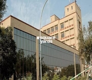  Office Space For Sale in Eros Charmwood Plaza, Sector 39