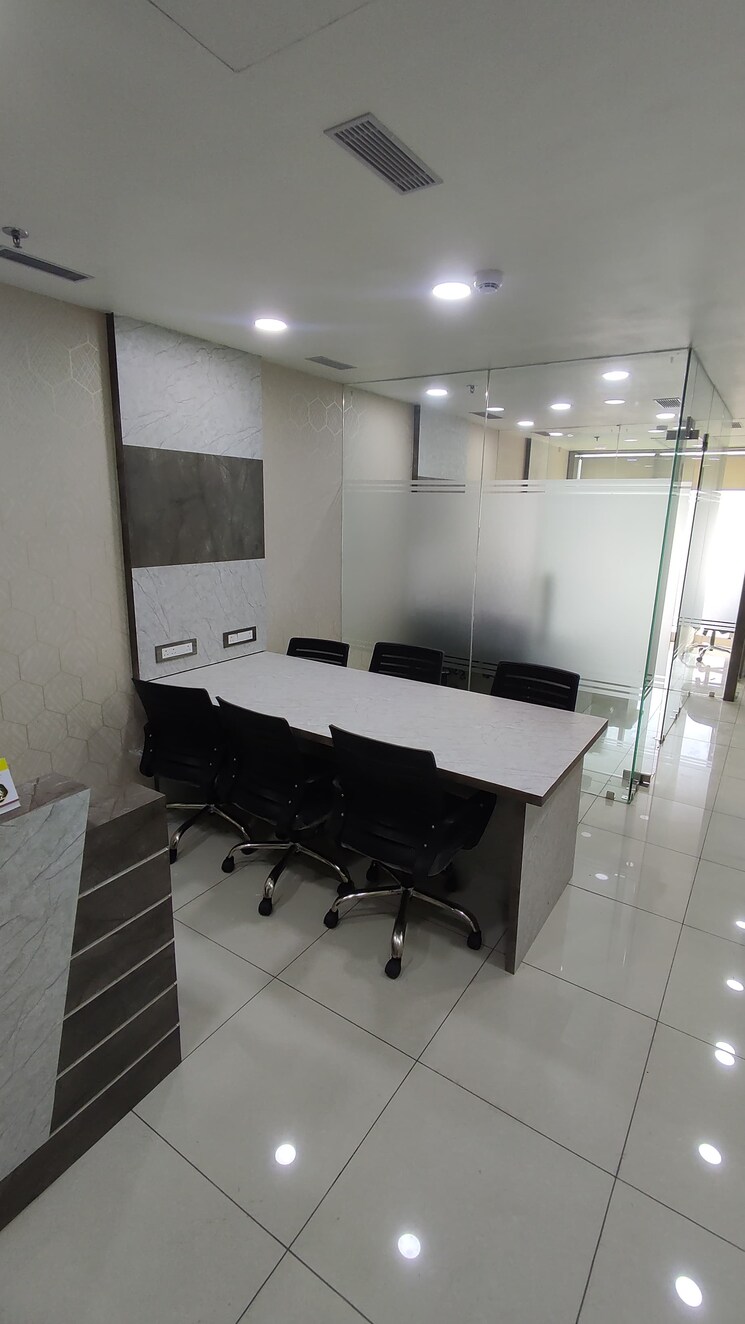 Team Area, new town Commercial Office Space 600 Sq.Ft. In New Town Kolkata 9657140