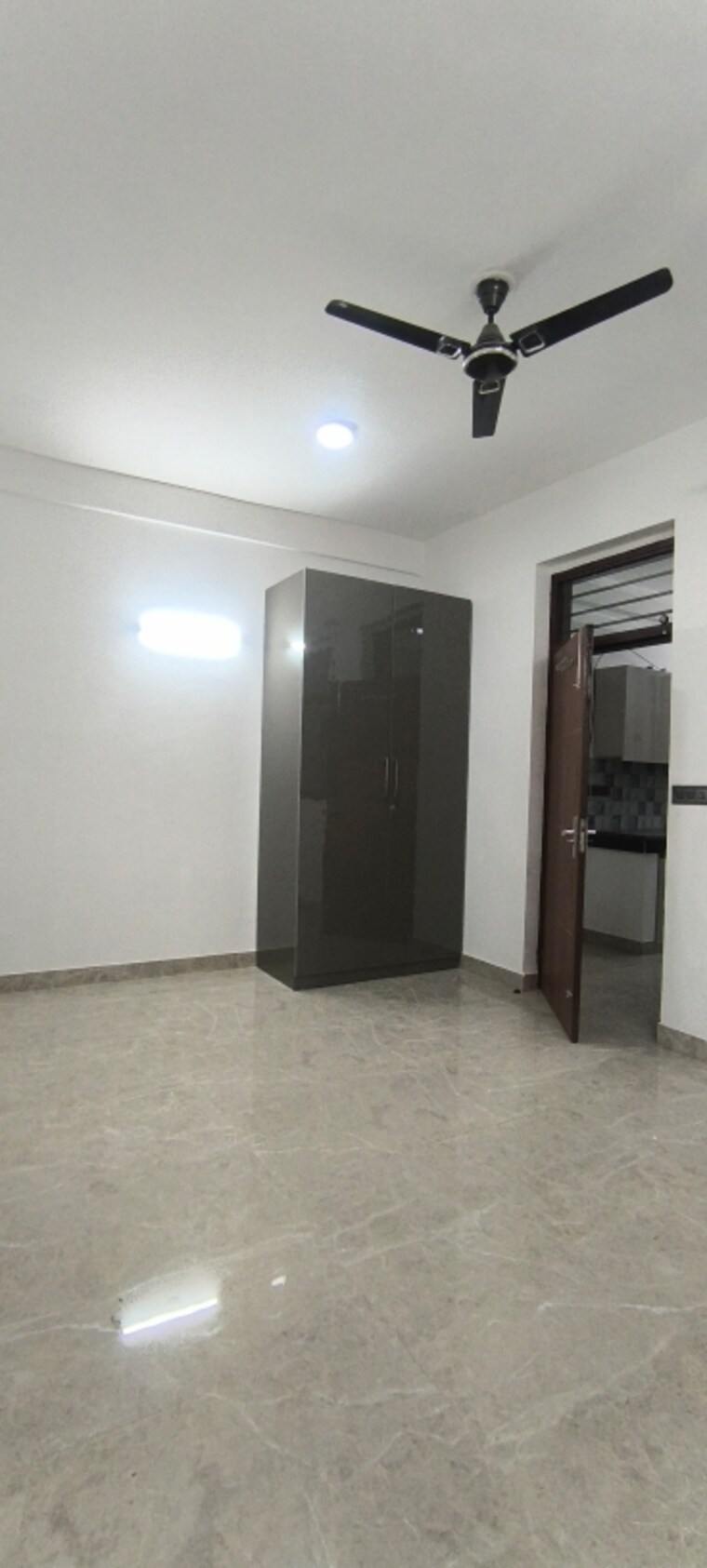 Room, huda-cghs 1 Bedroom 160 Sq.Yd. Builder Floor In Sector 56 Gurgaon 9657605