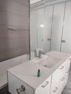 Bathroom in 4 BHK Apartment at Salcon The Verandas, Sector 54 – for Rent