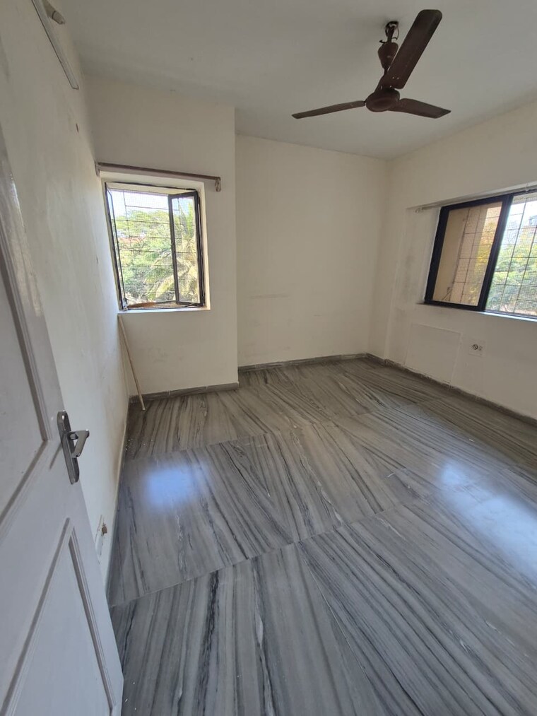 Room, happy-valley 2 Bedroom 750 Sq.Ft. Apartment In Manpada Thane 9657261