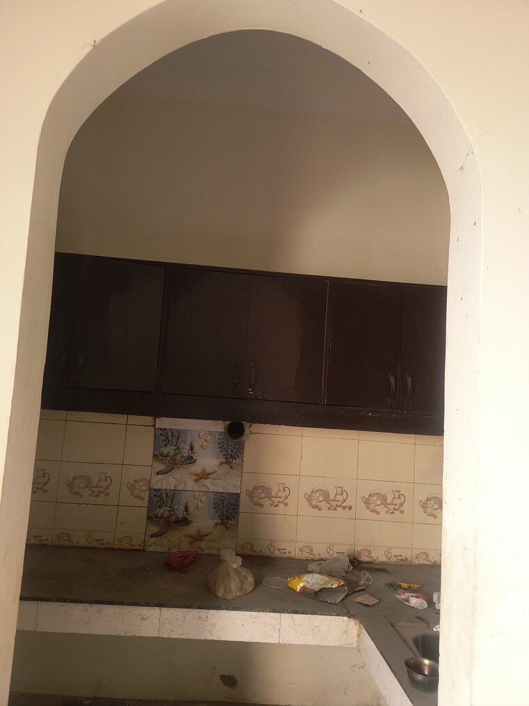 undefined, dwarka mor 6 Bedroom 50 Sq.Yd. Independent House In Dwarka Mor Delhi 9657398