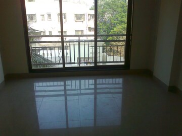 Room in 2 BHK Apartment at Mayfair Housing Mayfair Marvel, Malad West – for Sale