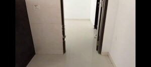 Room in 1 BHK Apartment at Gauri Excellency, Kandivali West – for Rent