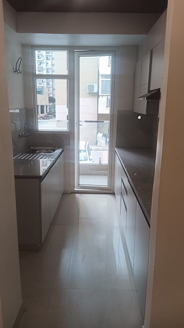 Kitchen, earthcon-casa-grande-ii 2 Bedroom 1155 Sq.Ft. Apartment In Chi V Greater Noida Greater Noida 9657612