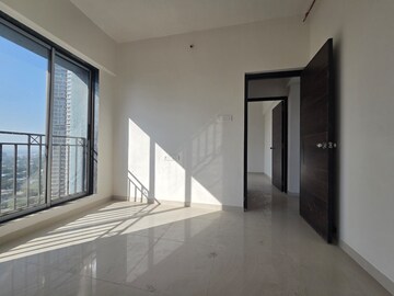 Room in 2 BHK Apartment at Gulmohar CHS Goregaon, Goregaon West – for Sale