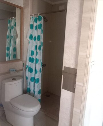 Bathroom in 2.5 BHK Apartment at Hiranandani Meadows, Manpada – for Sale
