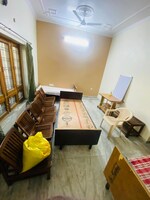 800 Sq.Ft. Pg in Riya Grils pg