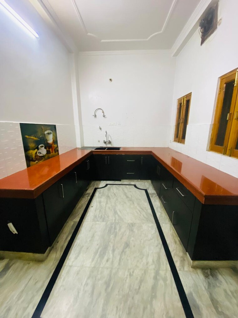 Kitchen, gomti nagar Pg For Boys & Girls In Gomti Nagar 9657508