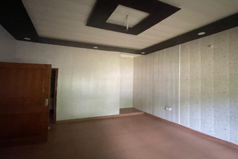 Room, bijwasan 4 Bedroom 11299 Sq.Ft. Villa In Bijwasan Delhi 9657576