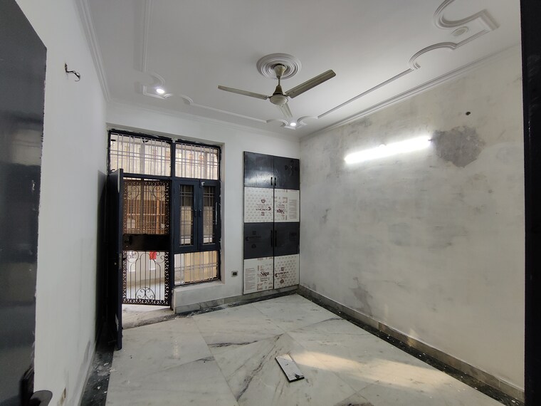 Room, green fields colony 4 Bedroom 2070 Sq.Ft. Independent House In Green Fields Colony Faridabad 9657609