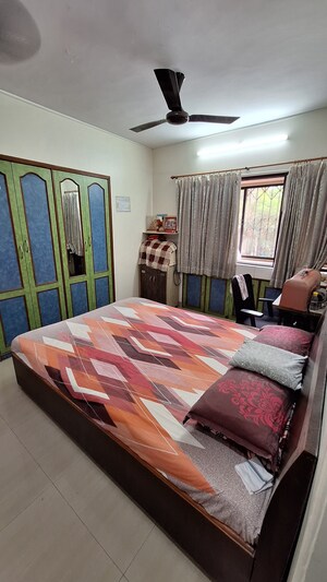 Bedroom in 2 BHK Apartment at Cosmos Heritage, Manpada – for Sale