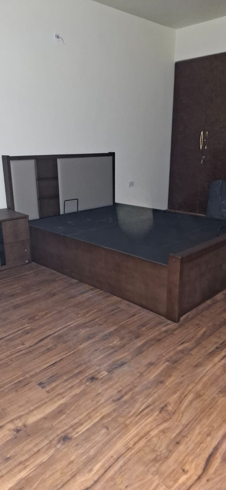 Bedroom, rishita-manhattan 3 Bedroom 1611 Sq.Ft. Apartment In Gomti Nagar Lucknow 9657615