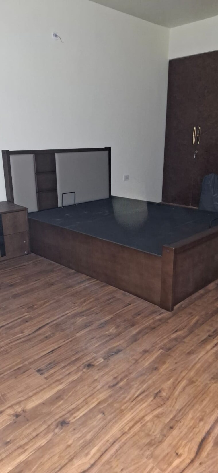 Bedroom, rishita-manhattan 3 Bedroom 1611 Sq.Ft. Apartment In Gomti Nagar Lucknow 9657615