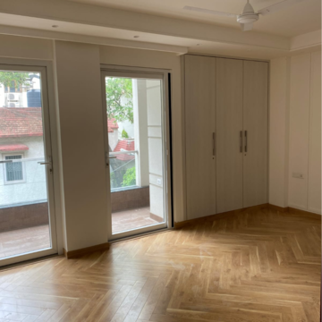 Room in 3 BHK Builder Floor at Uday Park – for Sale