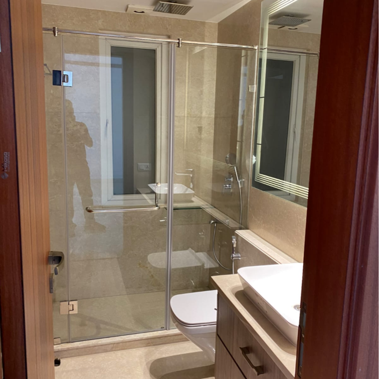 Bathroom, uday park 3 Bedroom 217 Sq.Yd. Builder Floor In Uday Park Delhi 9657633