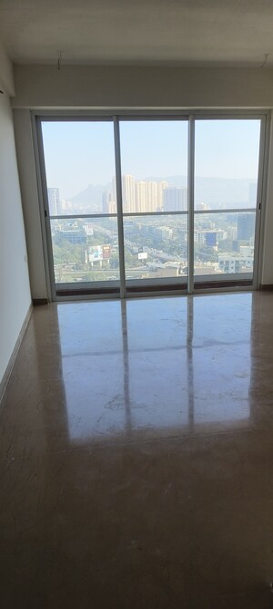 1 BHK Apartment For Rent in Indiabulls One Indiabulls, Pokhran Road No Two