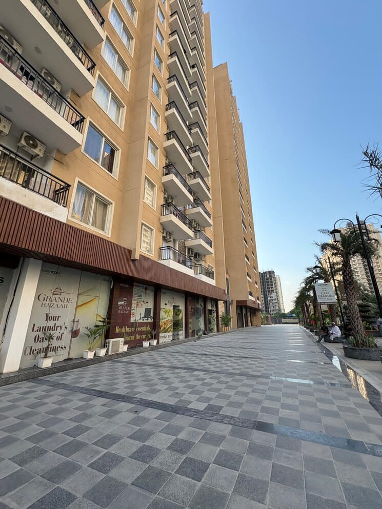 Exterior View, earthcon-casa-grande-ii 2.5 Bedroom 1325 Sq.Ft. Apartment In Chi V Greater Noida Greater Noida 9657652