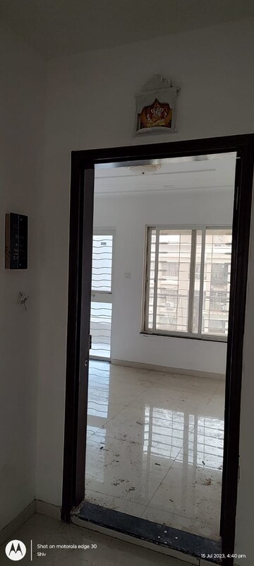 Room in 2 BHK Apartment at Atlanta Society, Wakad – for Sale
