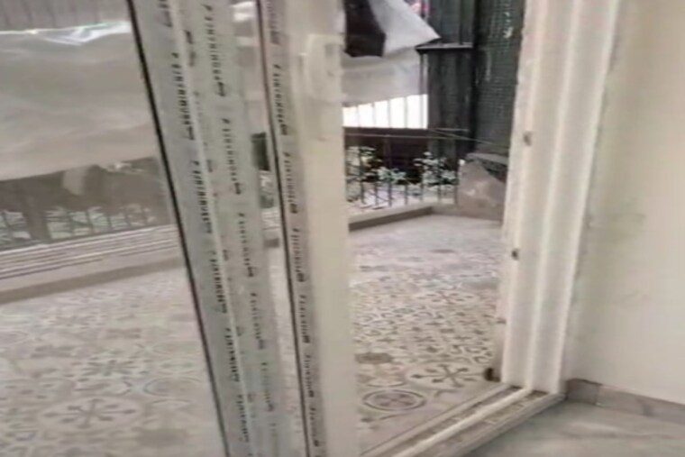 Balcony, sector 49 3 Bedroom 153 Sq.Yd. Builder Floor In Sector 49 Faridabad 9657646