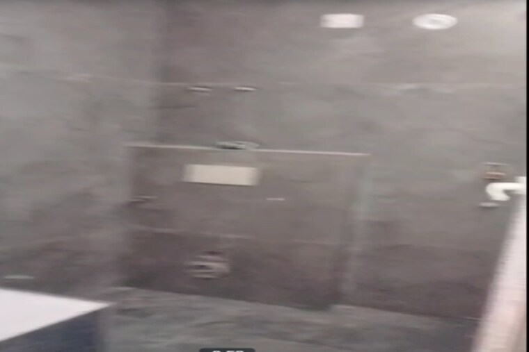 Bathroom, sector 49 3 Bedroom 153 Sq.Yd. Builder Floor In Sector 49 Faridabad 9657646