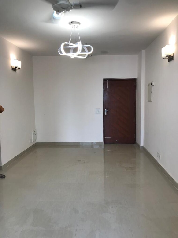 Room, ramprastha-city-the-atrium 3 Bedroom 1285 Sq.Ft. Apartment In Sector 37d Gurgaon 9657634