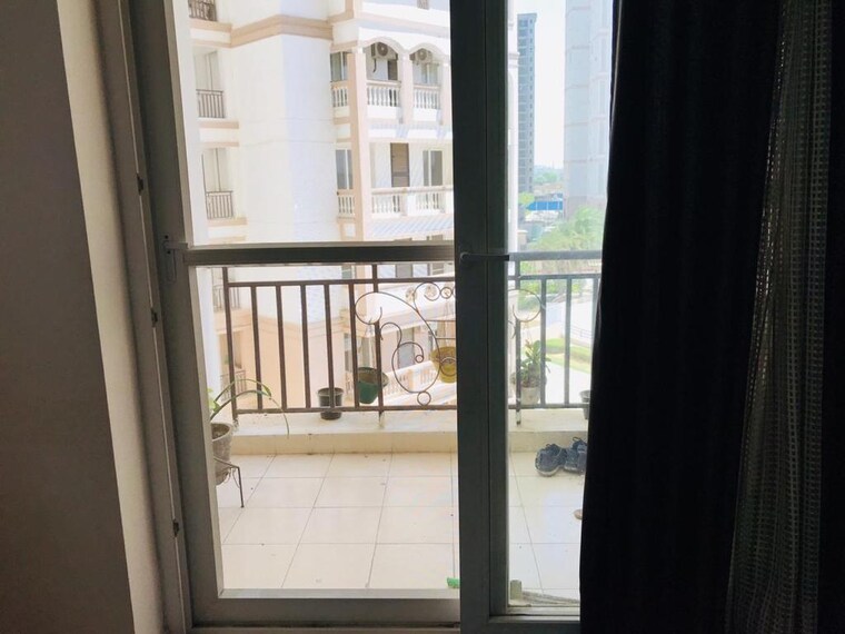 Room, ramprastha-city-the-atrium 3 Bedroom 1285 Sq.Ft. Apartment In Sector 37d Gurgaon 9657634