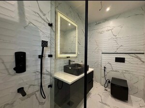 Attached Bathroom in 3.5 BHK Apartment at Sector 22 – for Rent