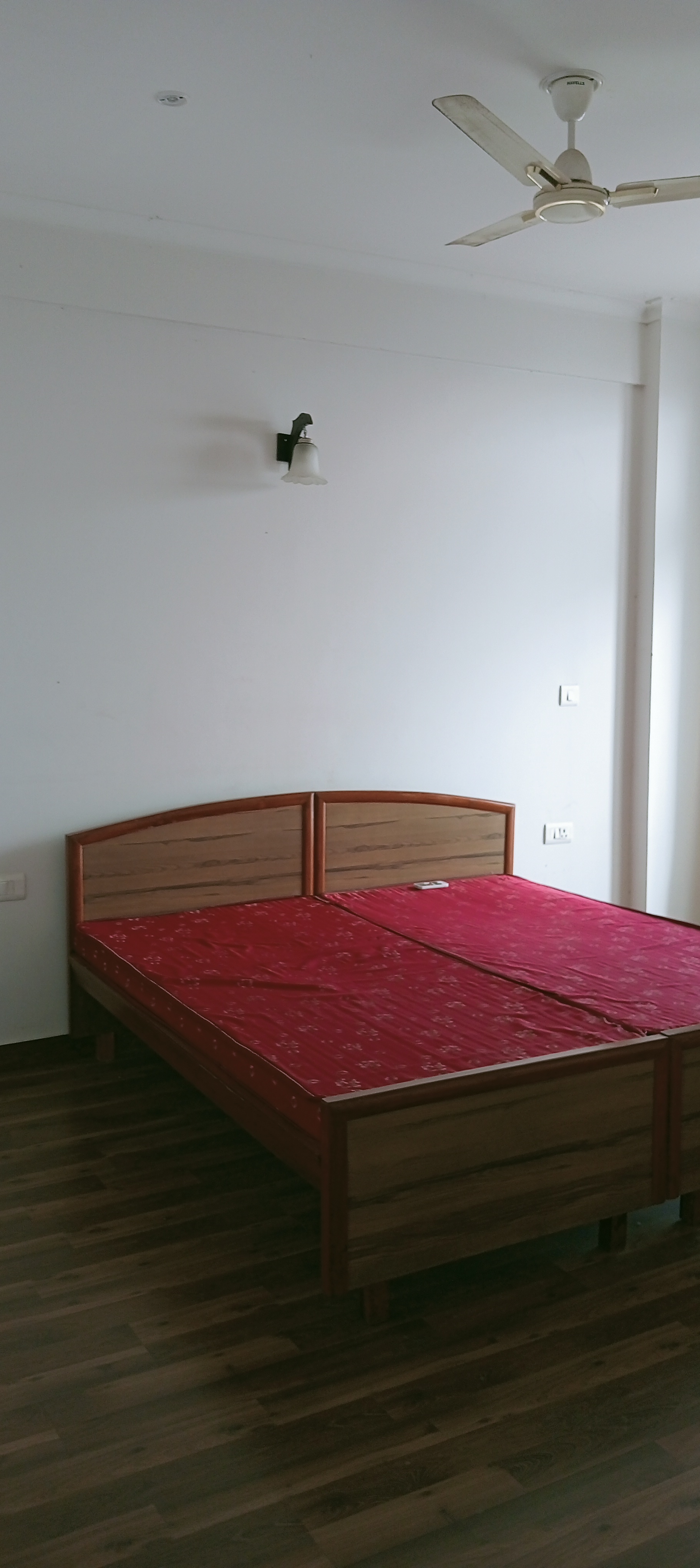 2 BHK Apartment For Rent in Sushant Golf City