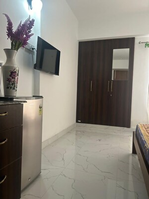 Furnished Amenities in Studio Apartment at Earthcon Casa Grande II, Chi V Greater Noida – for Sale