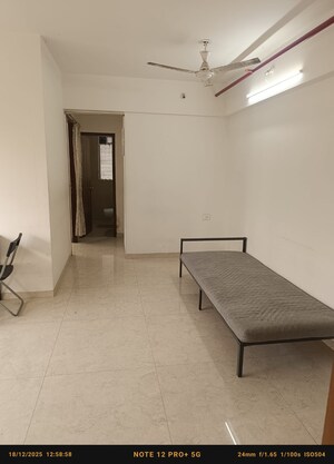 Building Lobby in 1.5 BHK Apartment at Poddar Spraha Diamond, Chembur – for Rent