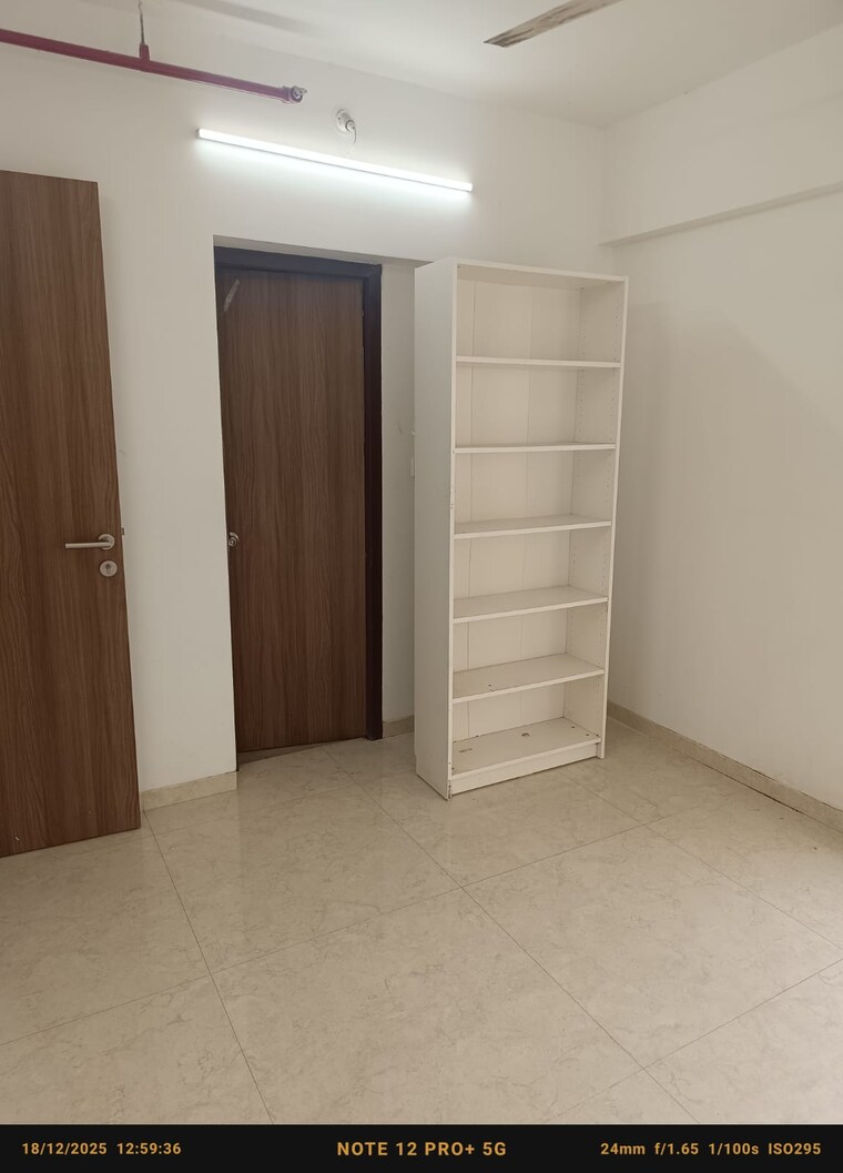 Room, poddar-spraha-diamond 1.5 Bedroom 550 Sq.Ft. Apartment In Chembur Mumbai 9657738