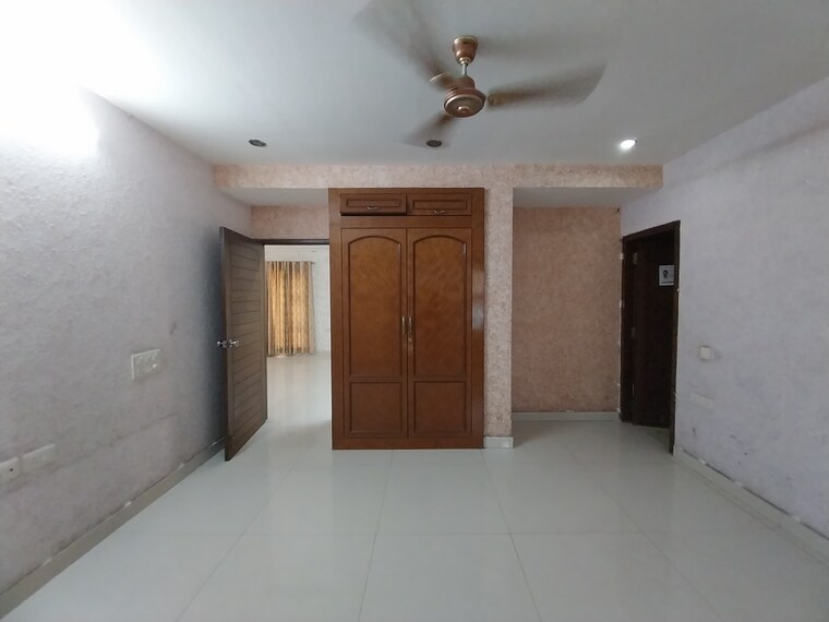 Room, burj-banjara 5 Bedroom 5500 Sq.Ft. Independent House In Banjara Hills Hyderabad 9657703