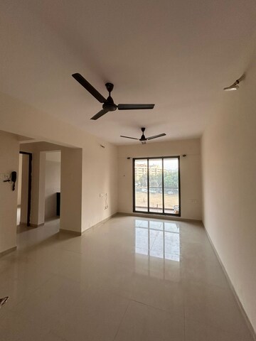 Room in 1 BHK Apartment at Hiranandani Estate Villa Carino, Thane West – for Rent