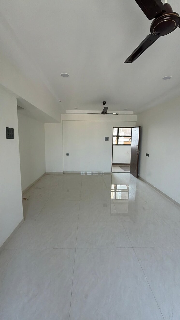 Room, mhada-24-lig-apartments 2 Bedroom 700 Sq.Ft. Apartment In Goregaon West Mumbai 9657827