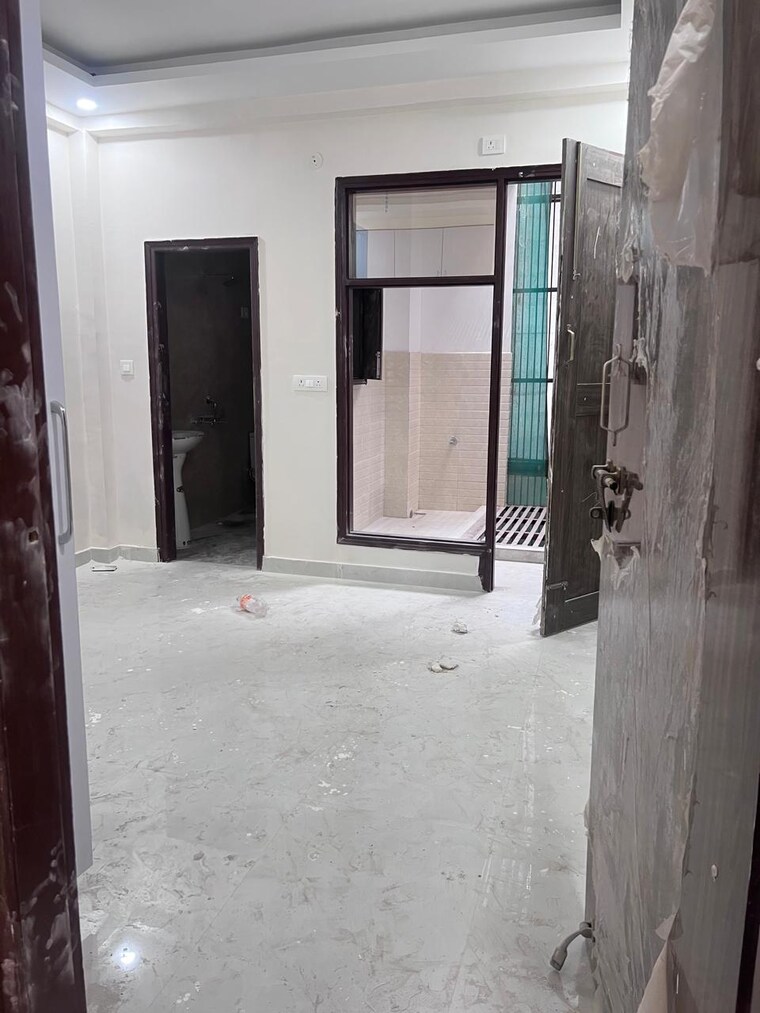 undefined, sector 100 2 Bedroom 1465 Sq.Ft. Builder Floor In Sector 100 Noida 9657896