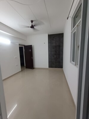 Room in 2 BHK Apartment at H R Buildcon Elite Homz, Sector 77 – for Sale