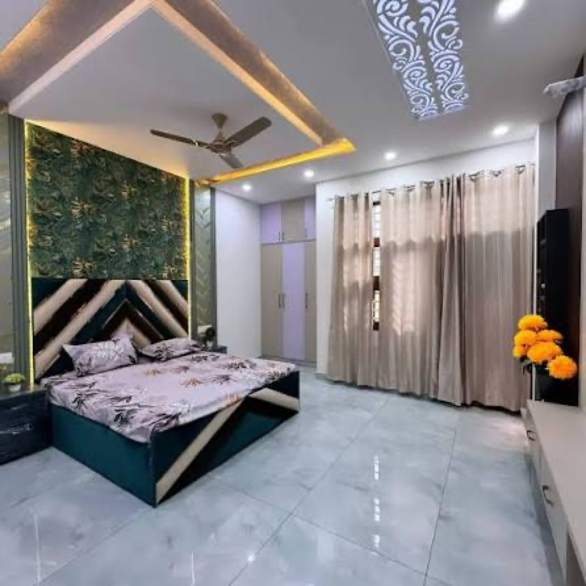3 BHK Apartment For Rent in Sapphire Court