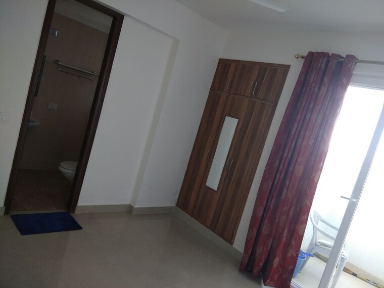 Room, ramprastha-city-the-atrium 3 Bedroom 1185 Sq.Ft. Apartment In Sector 37d Gurgaon 9657788