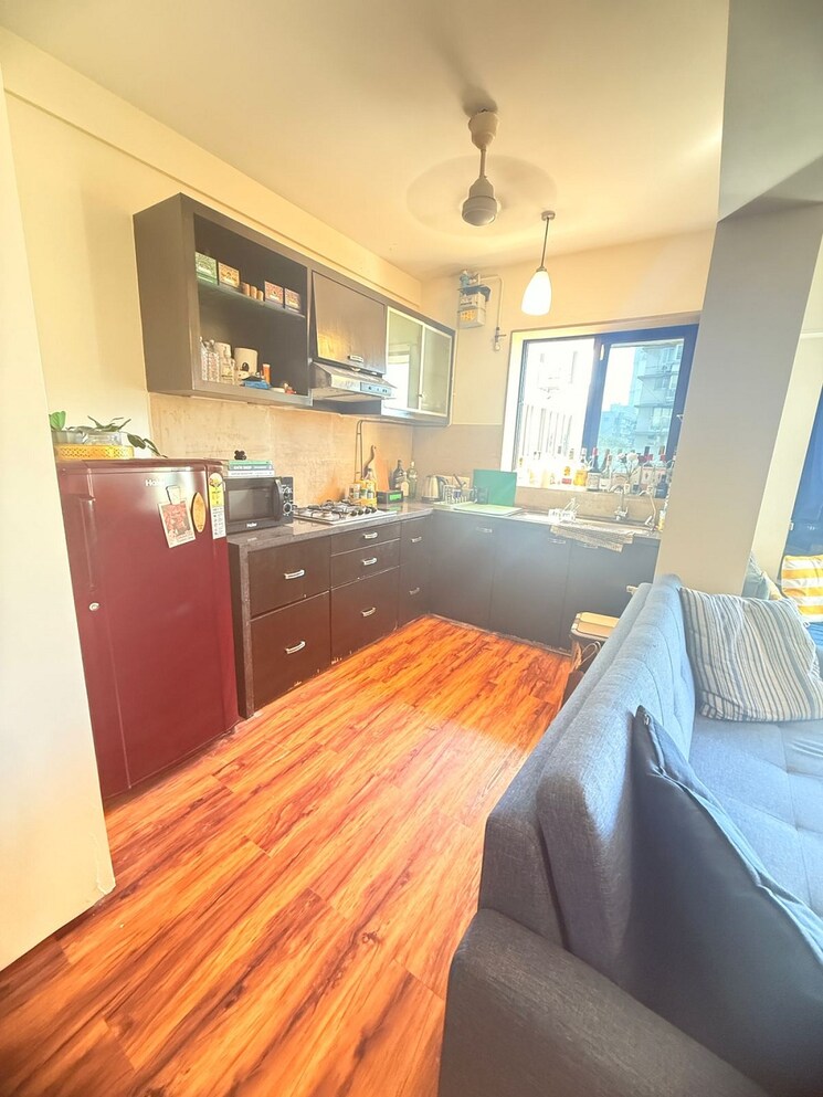 Bedroom, bandra west 1 Bedroom 500 Sq.Ft. Apartment In Bandra West Mumbai 9657841