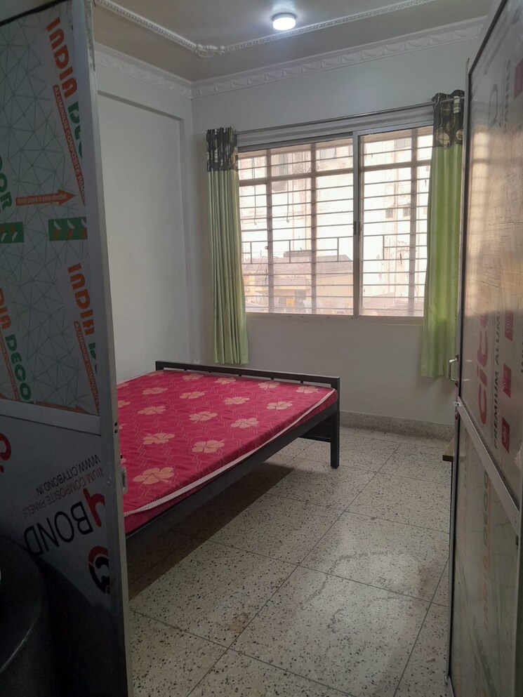 Bedroom, lalpur chowk 3 Bedroom 1500 Sq.Ft. Apartment In Lalpur Chowk Ranchi 9657851
