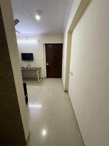 2 BHK Apartment For Rent in Santi Building, Chembur