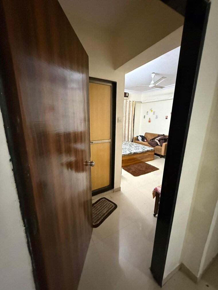 undefined, santi-building 2 Bedroom 650 Sq.Ft. Apartment In Chembur Mumbai 9657899