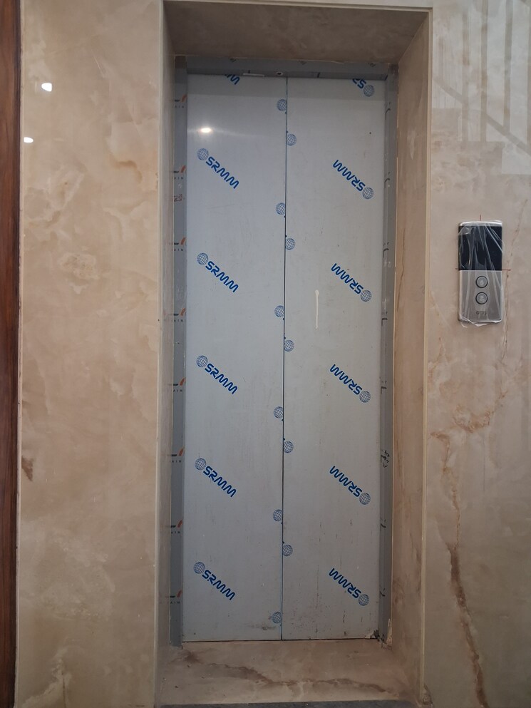 undefined, sector 28 Commercial Office Space 3150 Sq.Ft. In Sector 28 Faridabad 9657995