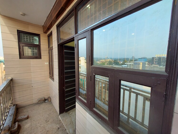 Balcony, rajendra nagar sector 4 3 Bedroom 1360 Sq.Ft. Builder Floor In Rajendra Nagar Sector 4 Ghaziabad 9658118
