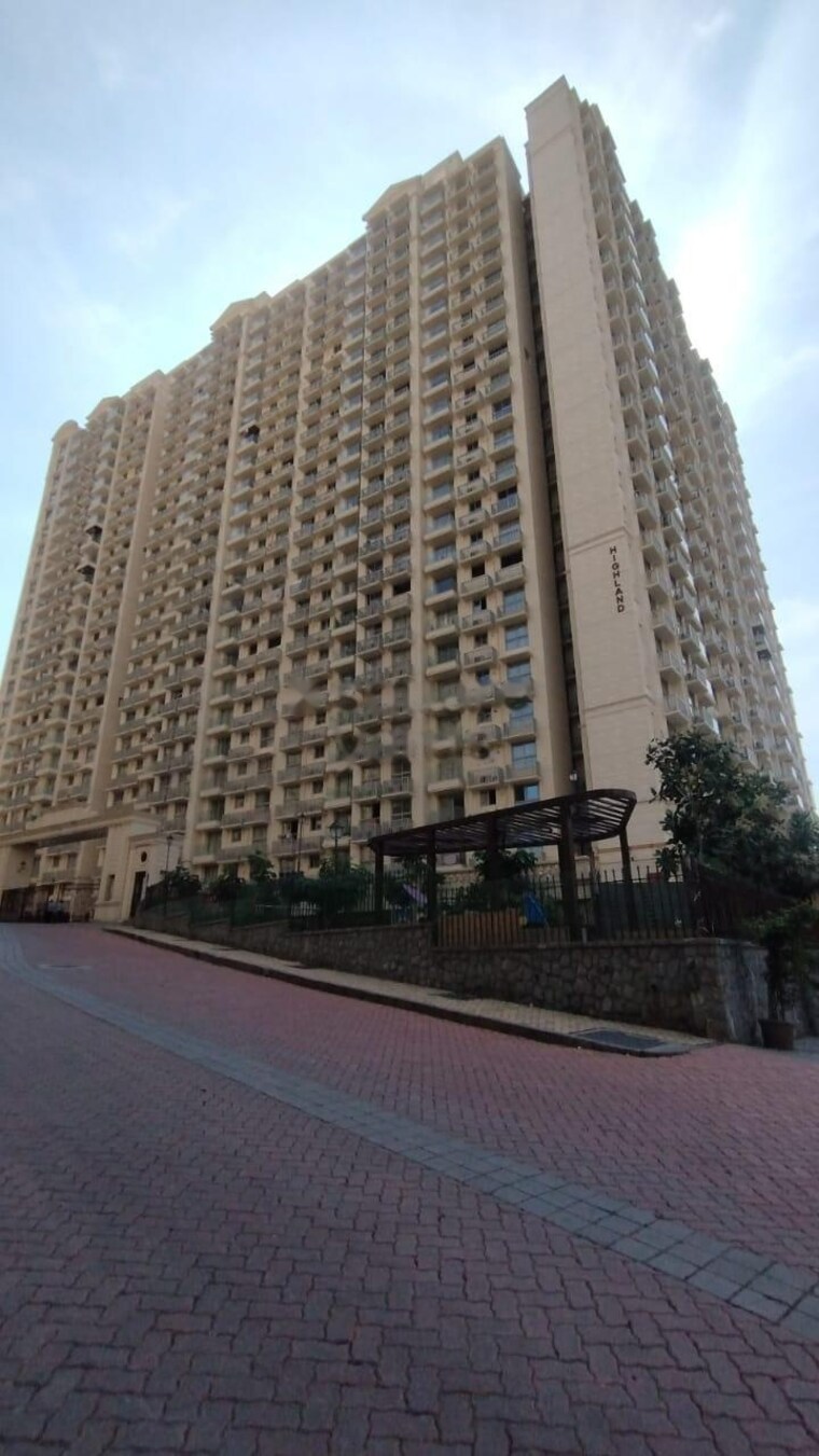 Exterior View, hiranandani-highland 3 Bedroom 1022 Sq.Ft. Apartment In Powai Mumbai 9658033