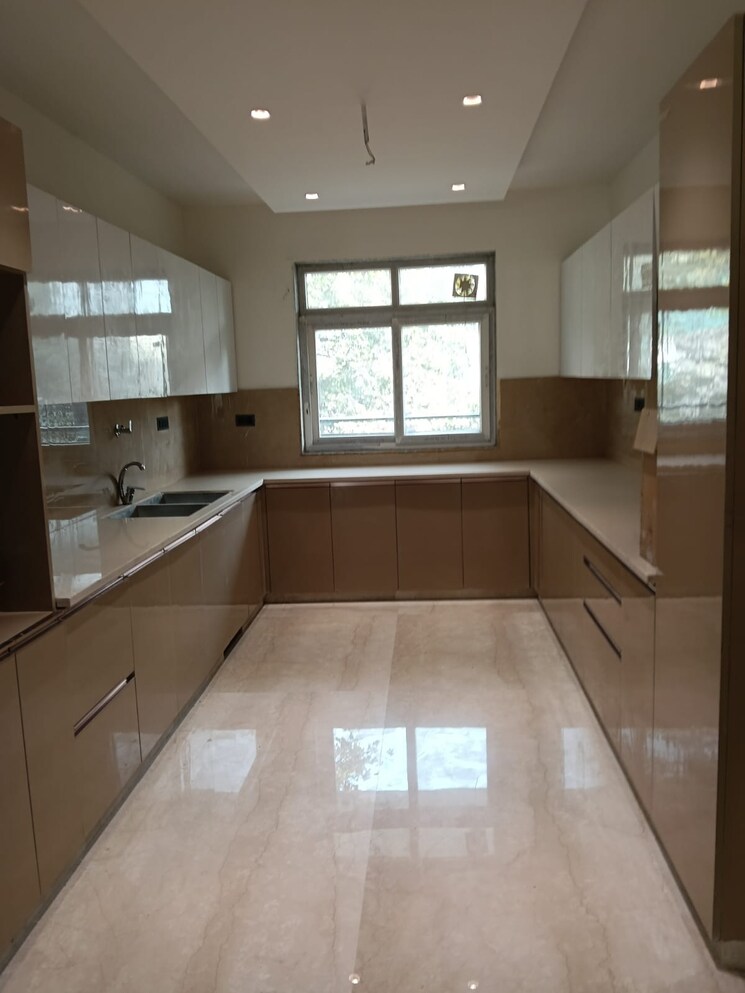 Kitchen, ansal-plaza-sector-23 4 Bedroom 3200 Sq.Ft. Builder Floor In Sector 23 Gurgaon 9658099