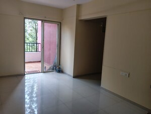 Room in 2 BHK Apartment at Skyways Sereno, Lohgaon – for Rent