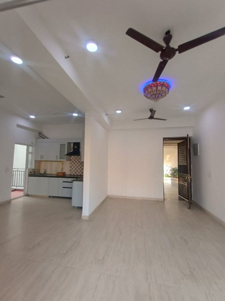 Room, apex-athena 3 Bedroom 1732 Sq.Ft. Apartment In Sector 75 Noida 9658169